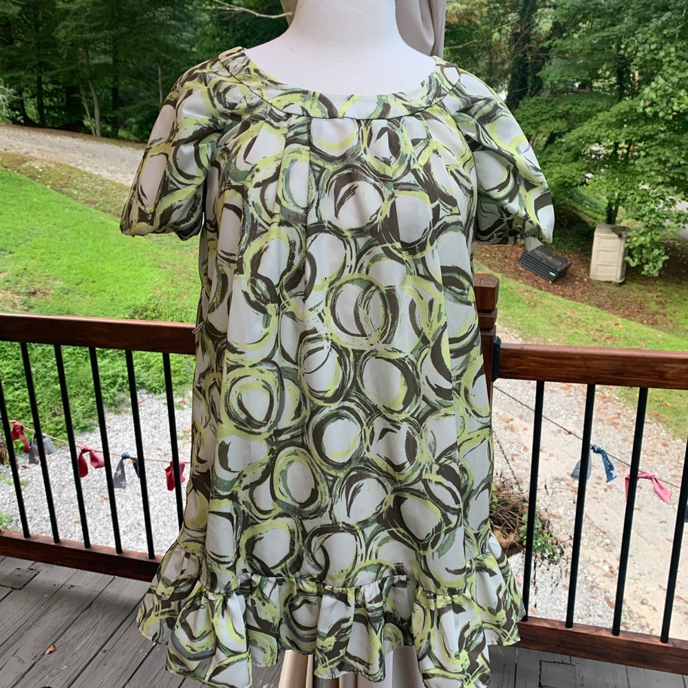 🤎 Simply Vera Vera Wang Small Blouse Green Tan 🤎